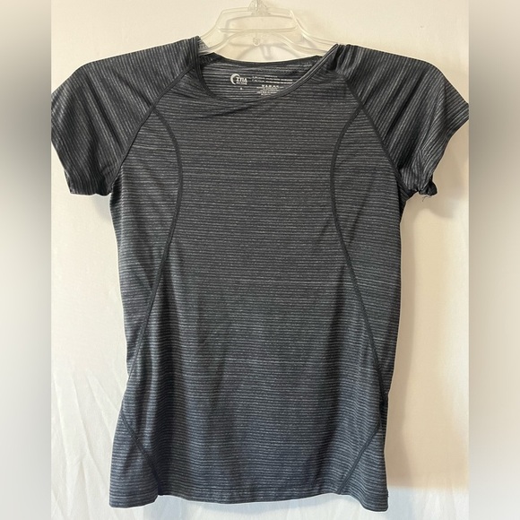 Zyia Women’s Black Striped T Shirt Size Small - Picture 1 of 4